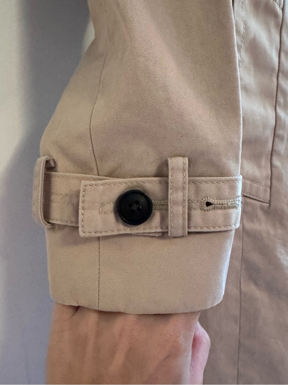 GAP Trench Coat - Picture 2 of 6